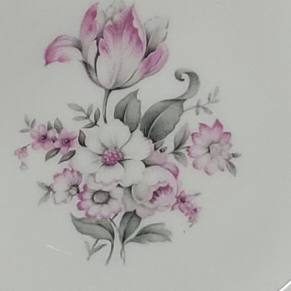 Embassy USA Dinner Plate Pattern EMB1 - 10 1/4" - Picture 3 of 3